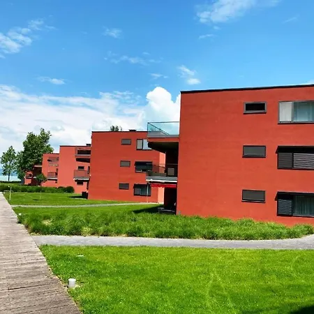 Bavaria Club 假日公园 *