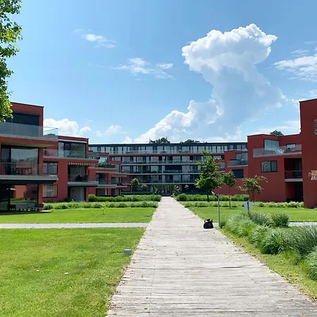 假日公园 Bavaria Club *