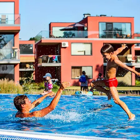 Bavaria Club * 巴拉通雷勒