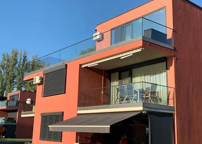 Bavaria Club 巴拉通雷勒