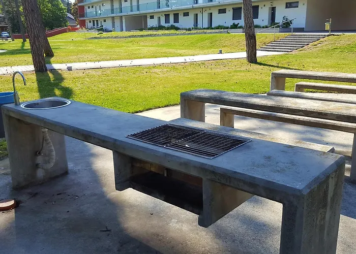 Bavaria Club * 巴拉通雷勒