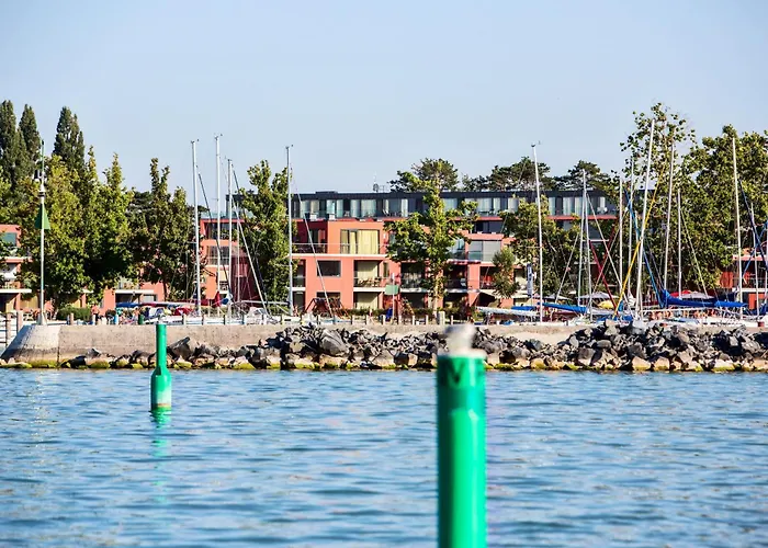 假日公园 Bavaria Club *